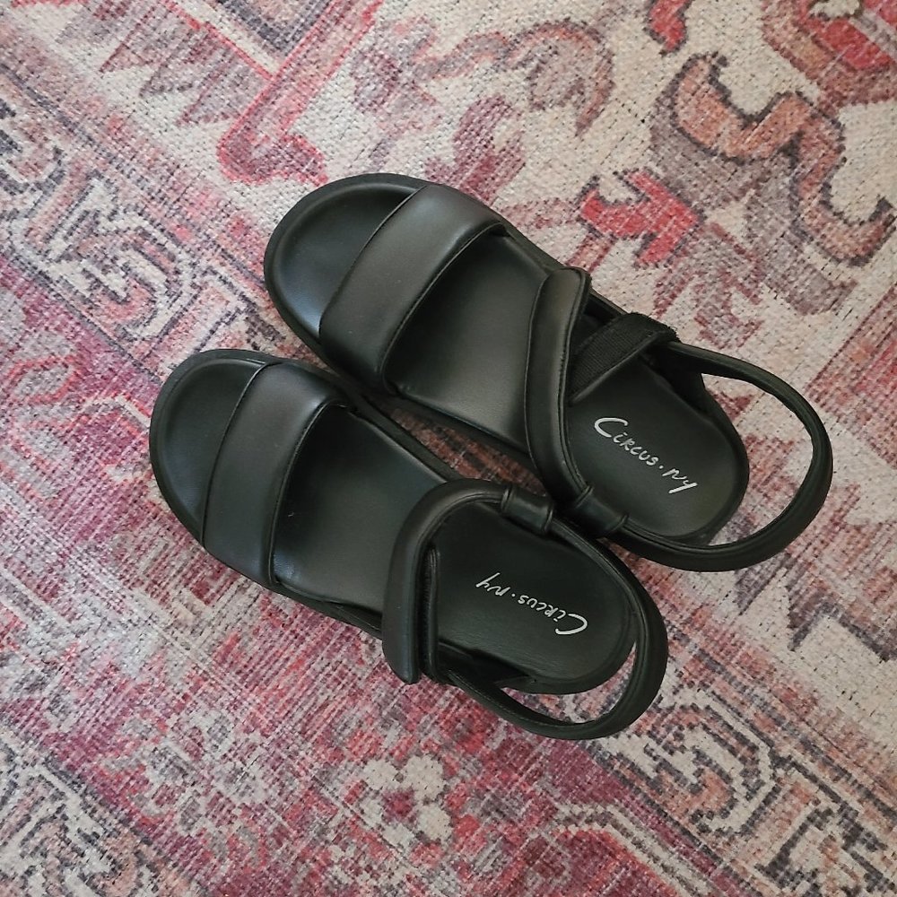 Circus NY women's sandles. New like condition.